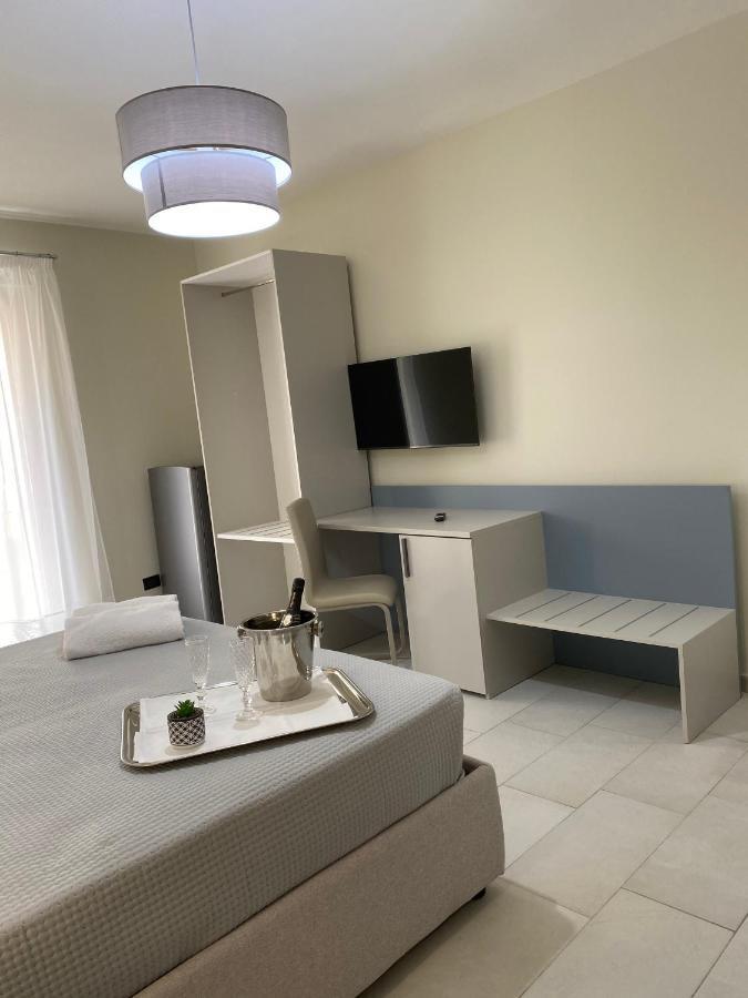 Scala Dei Turchi Palace Suites 雷阿尔蒙特 外观 照片