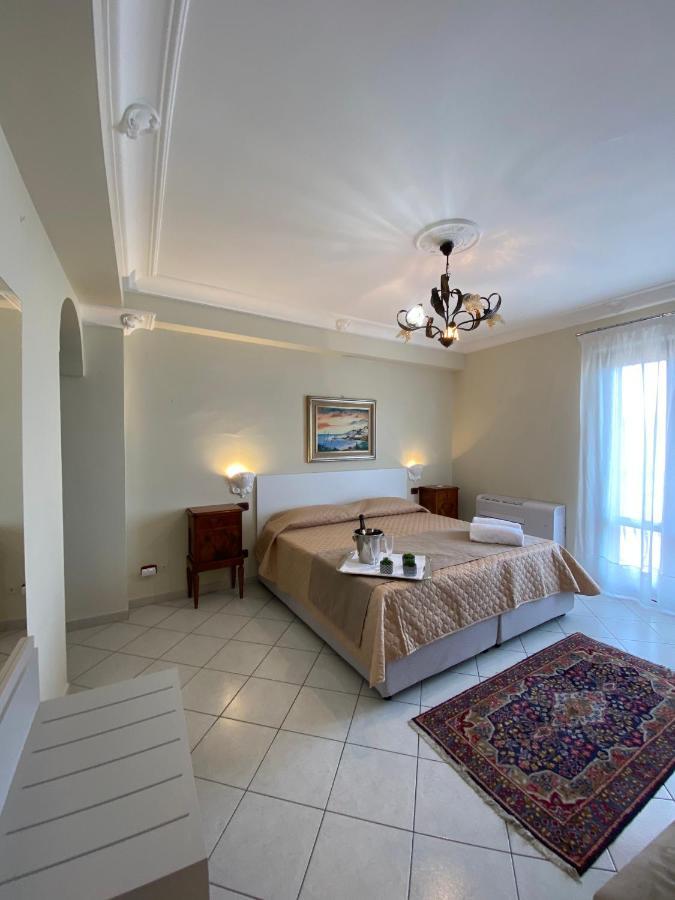 Scala Dei Turchi Palace Suites 雷阿尔蒙特 外观 照片